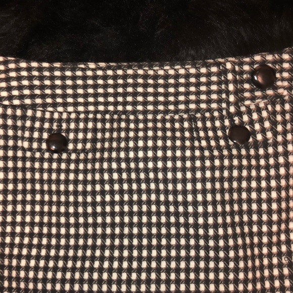 Ann Taylor houndstooth skirt 🌟 - Picture 4 of 6